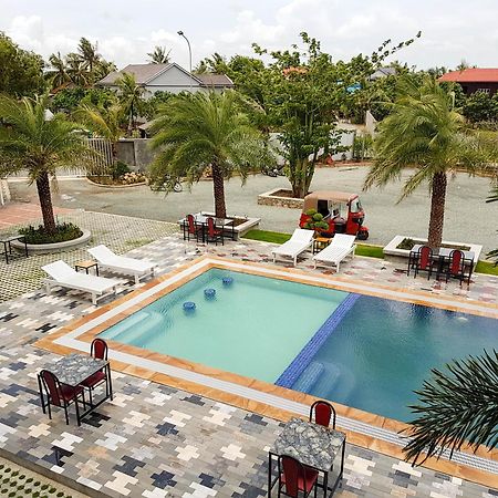 Two Moons Resort Kampot Ngoại thất bức ảnh