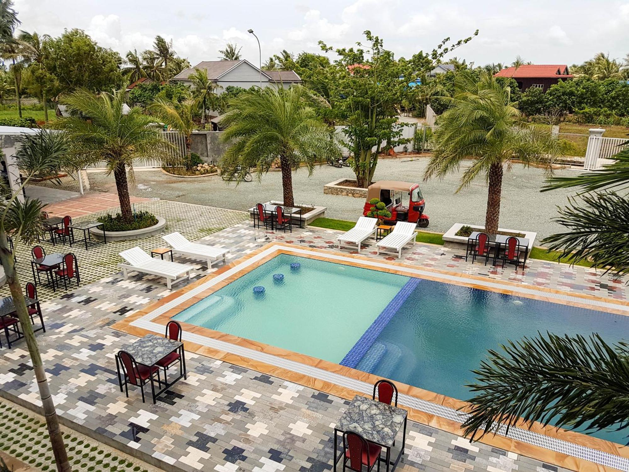 Two Moons Resort Kampot Ngoại thất bức ảnh