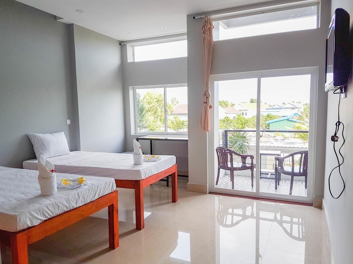 Two Moons Resort Kampot Ngoại thất bức ảnh