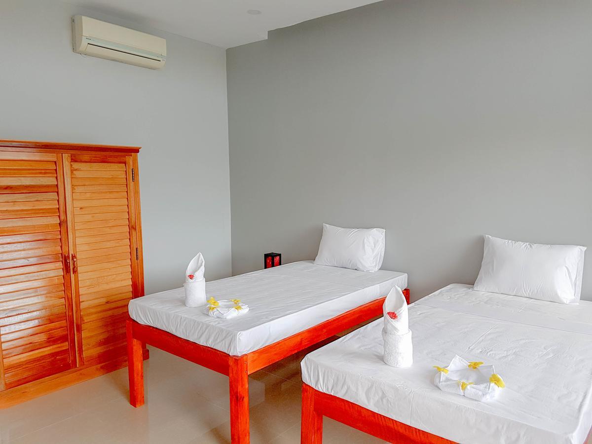 Two Moons Resort Kampot Ngoại thất bức ảnh